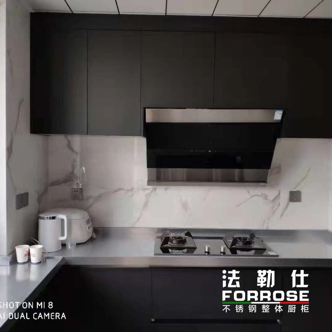 现代风格厨房